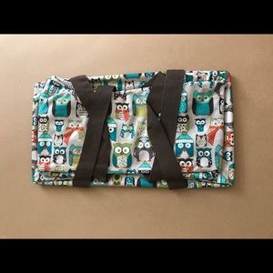 Thirty-One Medium Organizing Tote owl design